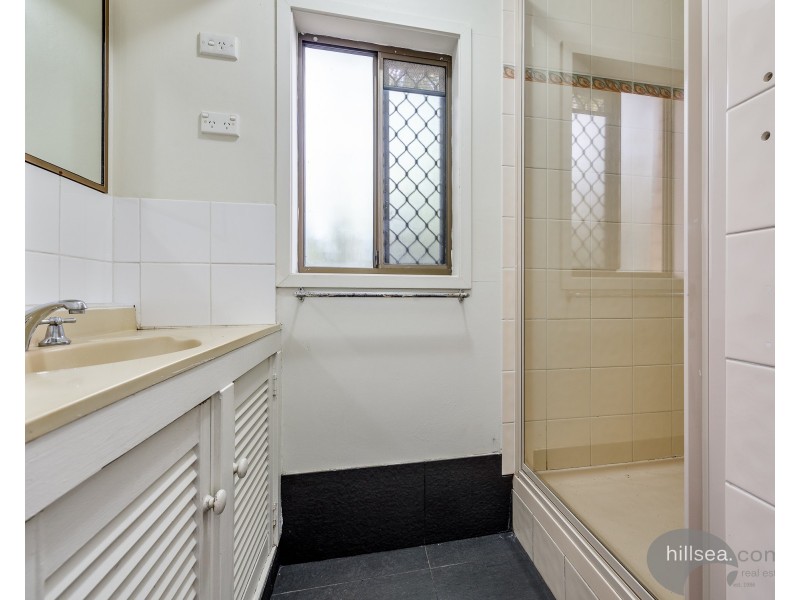 6 Melrose Place, Southport QLD 4215