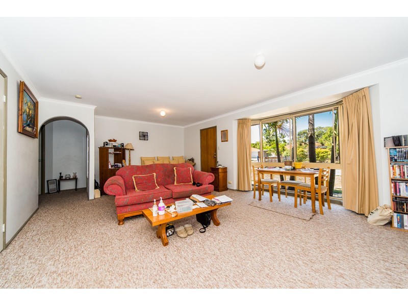 10/13 Stephanie Court, Labrador QLD 4215