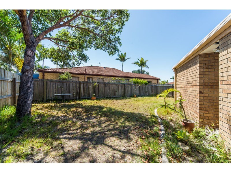 10/13 Stephanie Court, Labrador QLD 4215
