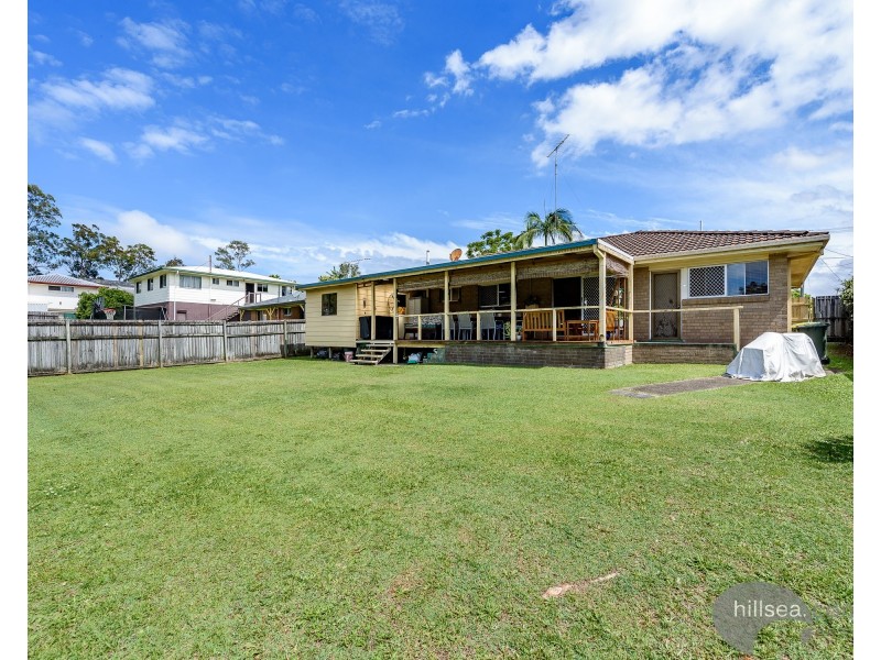 11 Mitchell Avenue, Molendinar QLD 4214