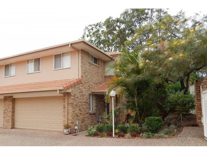 8/19 Hilltop Street, Labrador QLD 4215