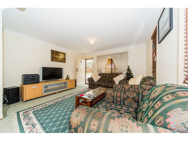 1/7 Vona Place, Labrador QLD 4215