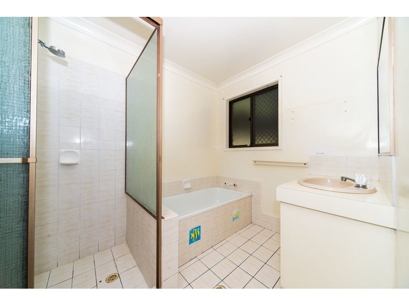 140 Olsen Avenue, Arundel QLD 4214