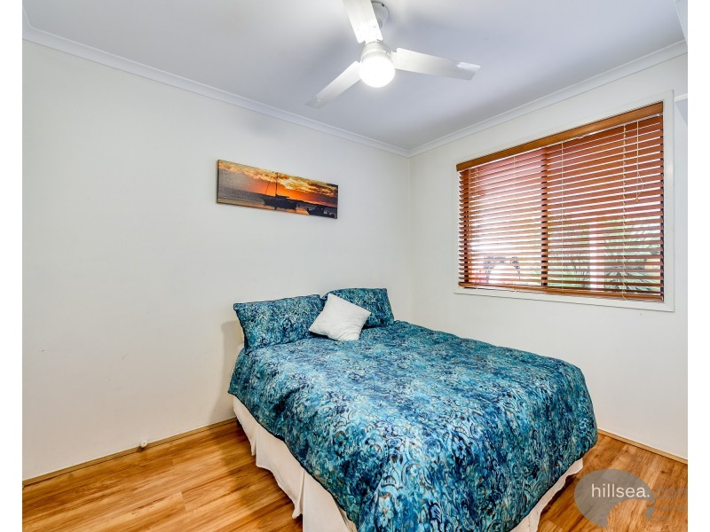 2/13 Senate Street, Labrador QLD 4215