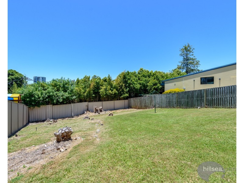 5 Hilltop Street, Labrador QLD 4215
