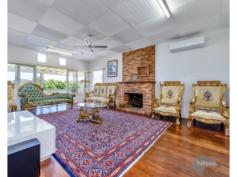 5 Hilltop Street, Labrador QLD 4215