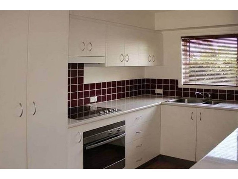 10/3 Proud Street, Labrador QLD 4215