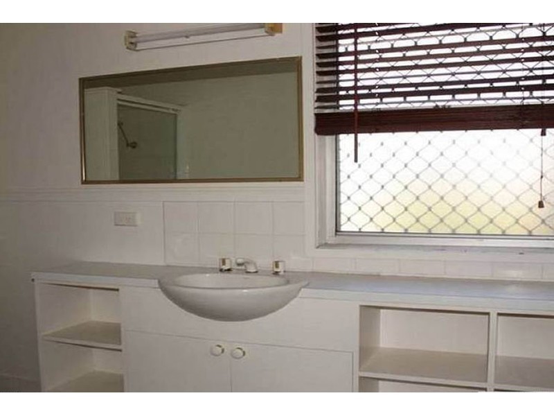 10/3 Proud Street, Labrador QLD 4215