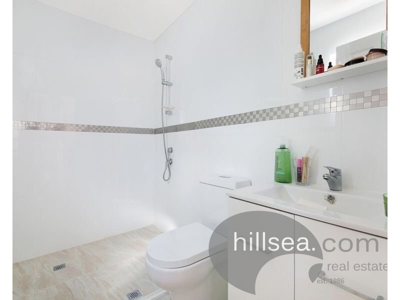 70 Panache Street, Molendinar QLD 4214