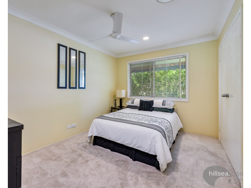 17 Ossie Court, Parkwood QLD 4214