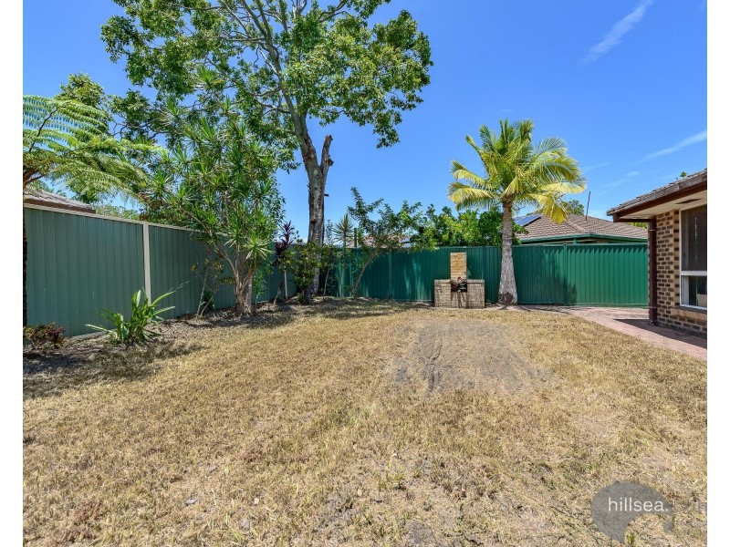 2/97 Olsen Avenue, Labrador QLD 4215