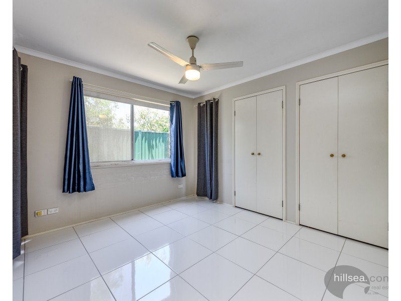 2/97 Olsen Avenue, Labrador QLD 4215