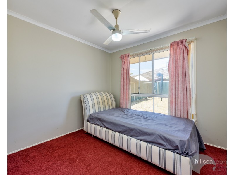 2/97 Olsen Avenue, Labrador QLD 4215