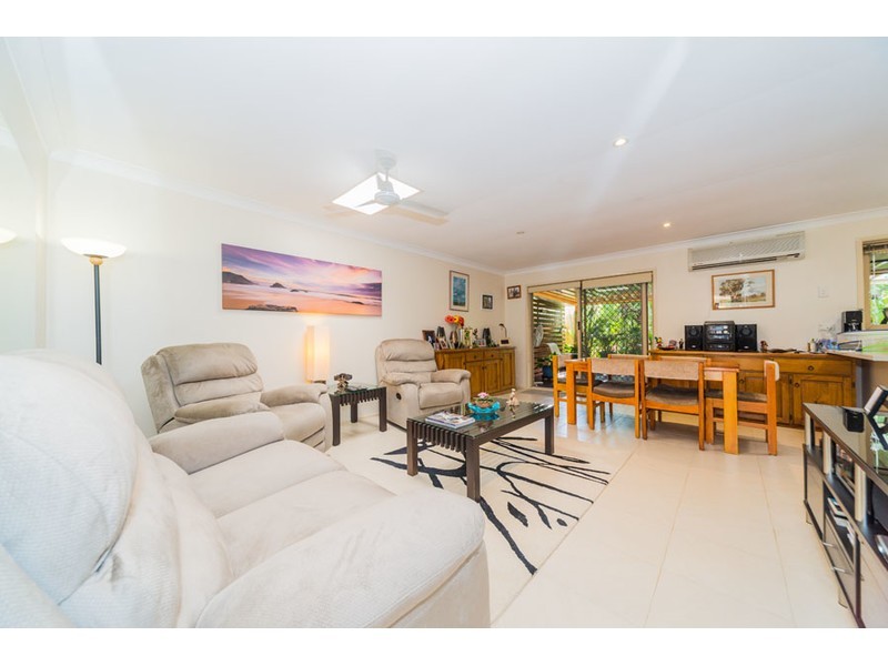 176/31 Usher Avenue, Labrador QLD 4215