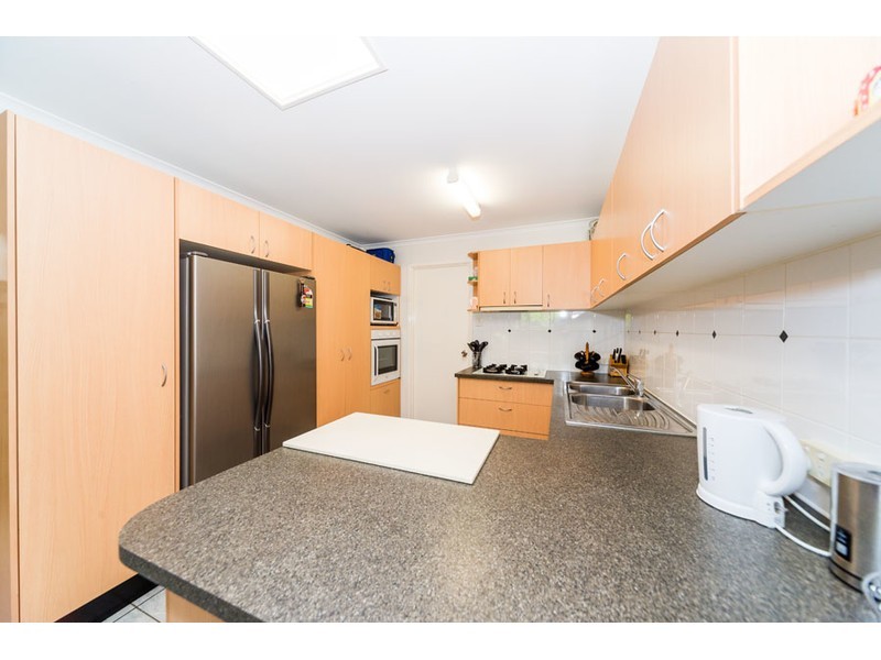 1/69 Usher Avenue, Labrador QLD 4215