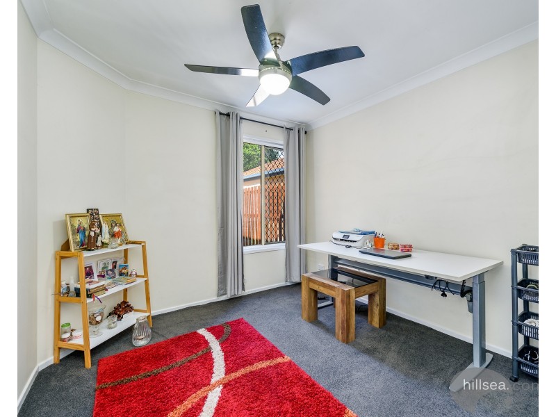 4/173 Government Road, Labrador QLD 4215