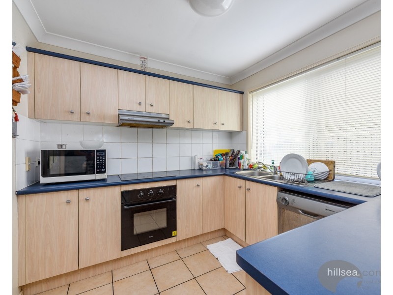 39/74 Universal Street, Pacific Pines QLD 4211