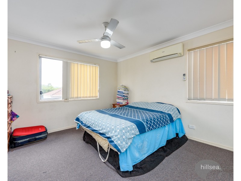 39/74 Universal Street, Pacific Pines QLD 4211