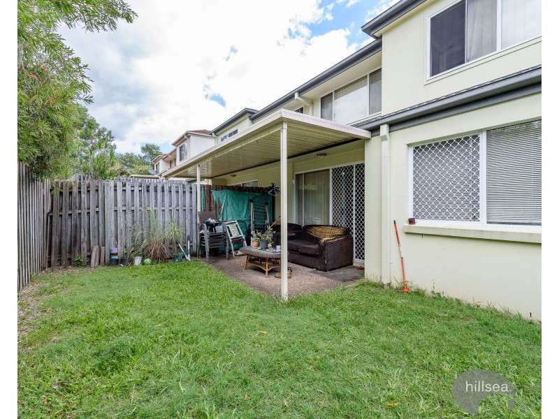 39/74 Universal Street, Pacific Pines QLD 4211