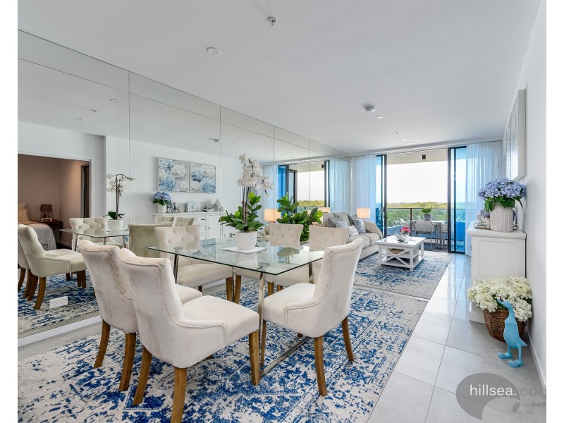 5809/5 Harbour Side Court, Biggera Waters QLD 4216