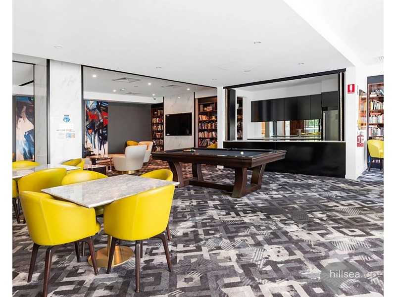 5809/5 Harbour Side Court, Biggera Waters QLD 4216