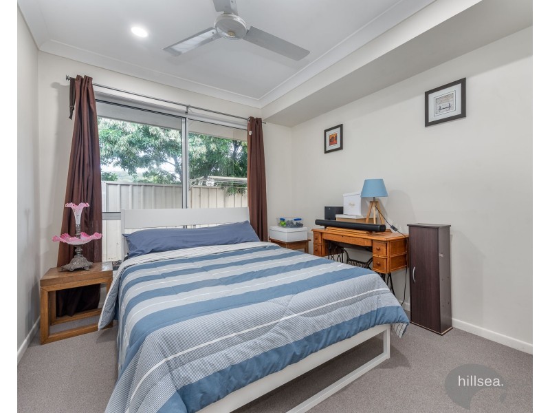 30 Leighanne Crescent, Arundel QLD 4214