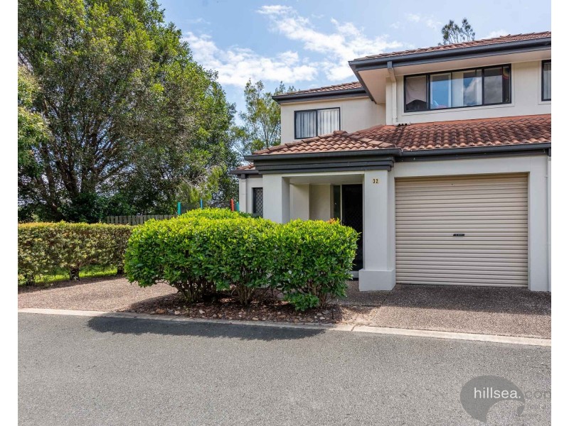 32/13 Hervey Street, Pacific Pines QLD 4211