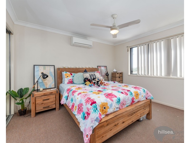 32/13 Hervey Street, Pacific Pines QLD 4211