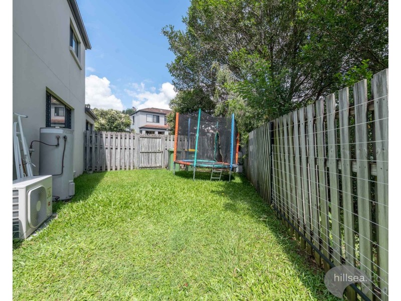 32/13 Hervey Street, Pacific Pines QLD 4211