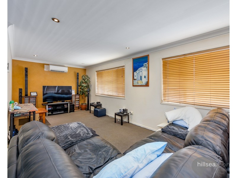 Labrador QLD 4215