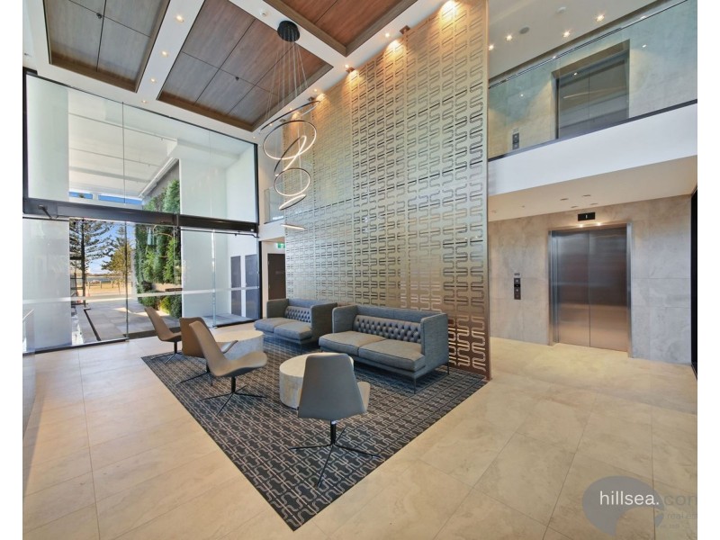 1009/372 Marine Parade, Labrador QLD 4215