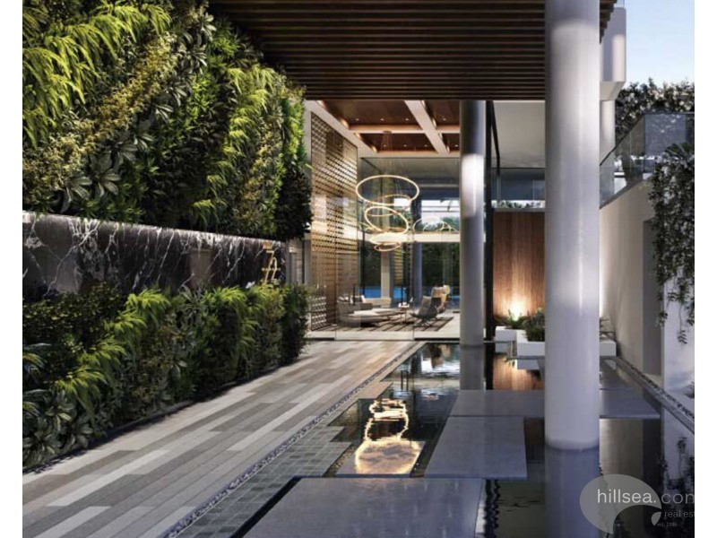 1009/372 Marine Parade, Labrador QLD 4215