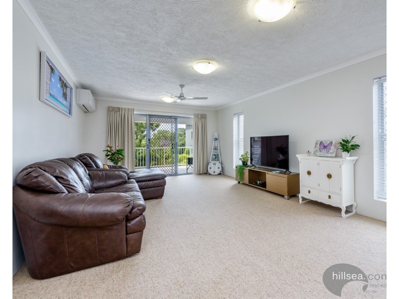 16/8-10 Ahern Street, Labrador QLD 4215