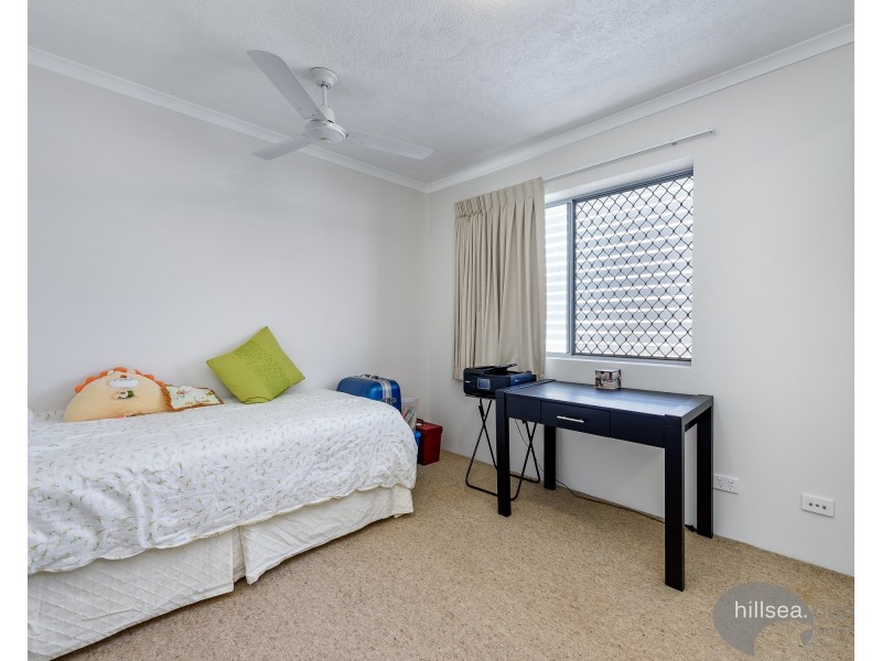 16/8-10 Ahern Street, Labrador QLD 4215