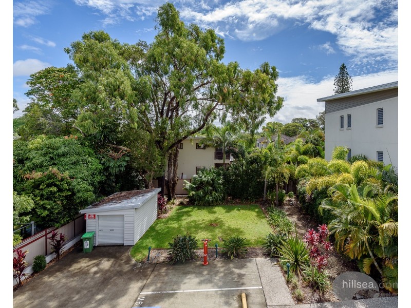 16/8-10 Ahern Street, Labrador QLD 4215