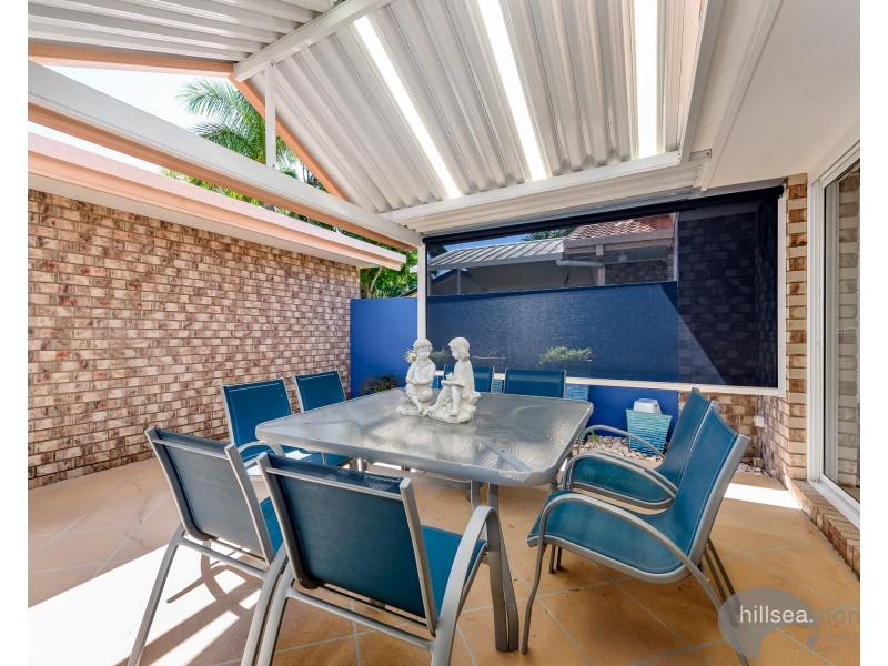 2/8 Jannie Court, Labrador QLD 4215