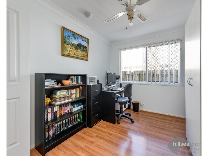 2/8 Jannie Court, Labrador QLD 4215