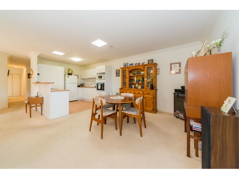 1/9 Catherine Court, Labrador QLD 4215