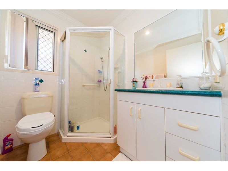 1/9 Catherine Court, Labrador QLD 4215