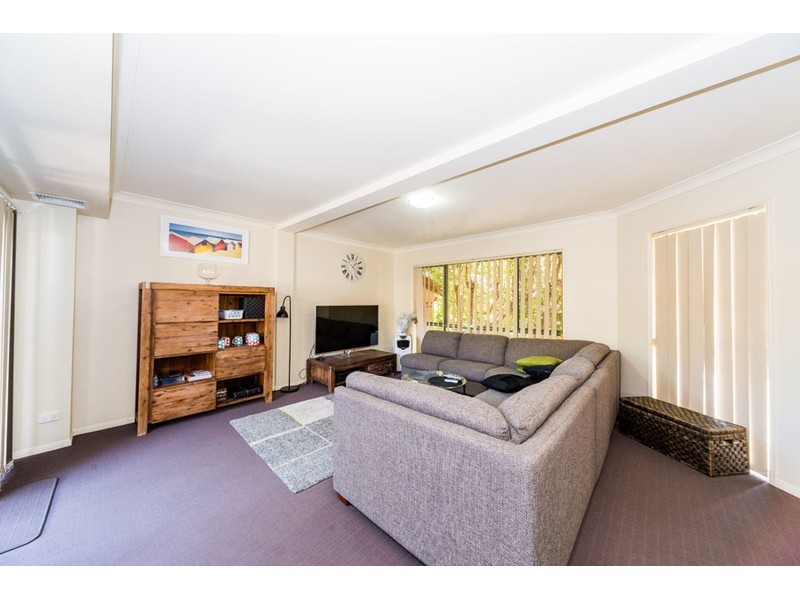 6/93 Whiting Street, Labrador QLD 4215