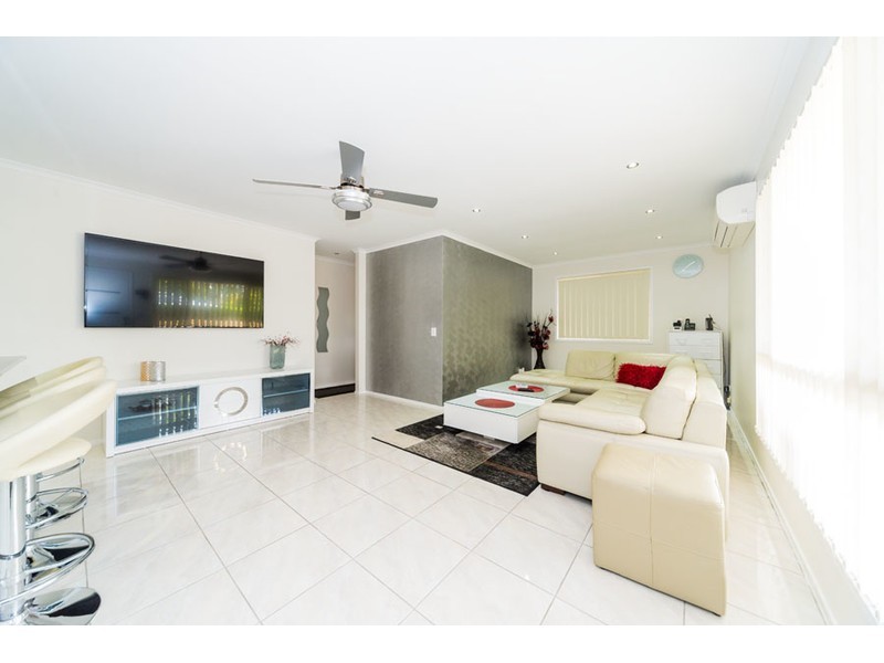 1/36 McMillan Street, Labrador QLD 4215