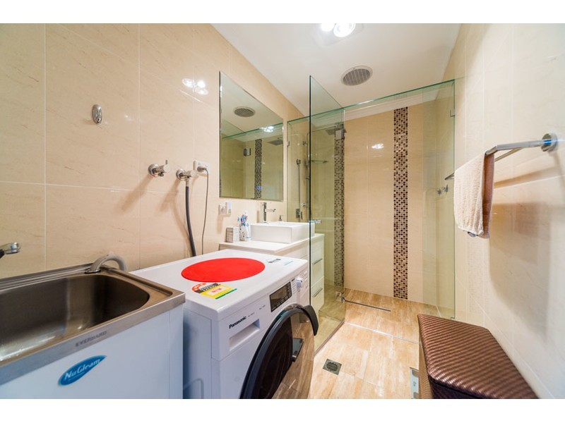 1/36 McMillan Street, Labrador QLD 4215