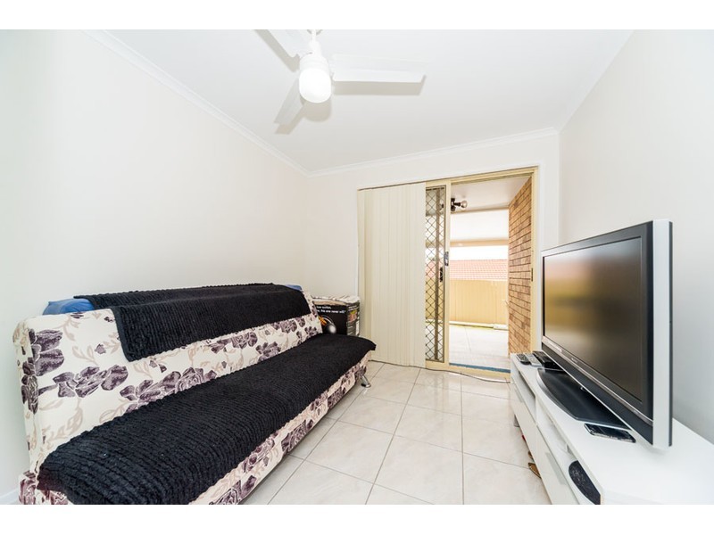 1/36 McMillan Street, Labrador QLD 4215