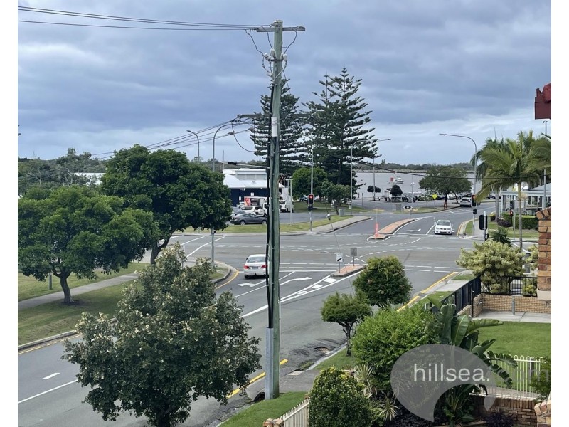11/6 Broad Street, Labrador QLD 4215