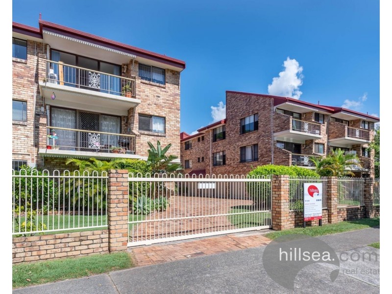 11/6 Broad Street, Labrador QLD 4215