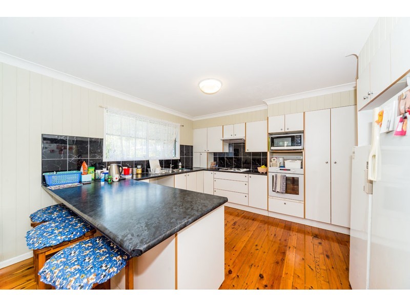 44 Hepworth Street, Arundel QLD 4214