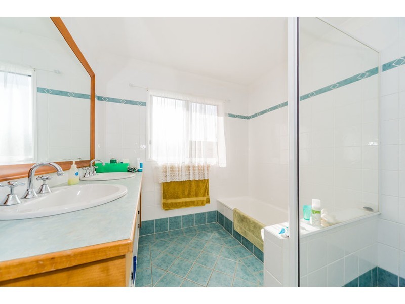 44 Hepworth Street, Arundel QLD 4214