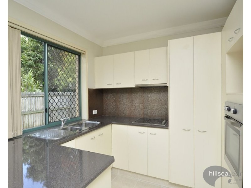 4/222 Central Street, Labrador QLD 4215
