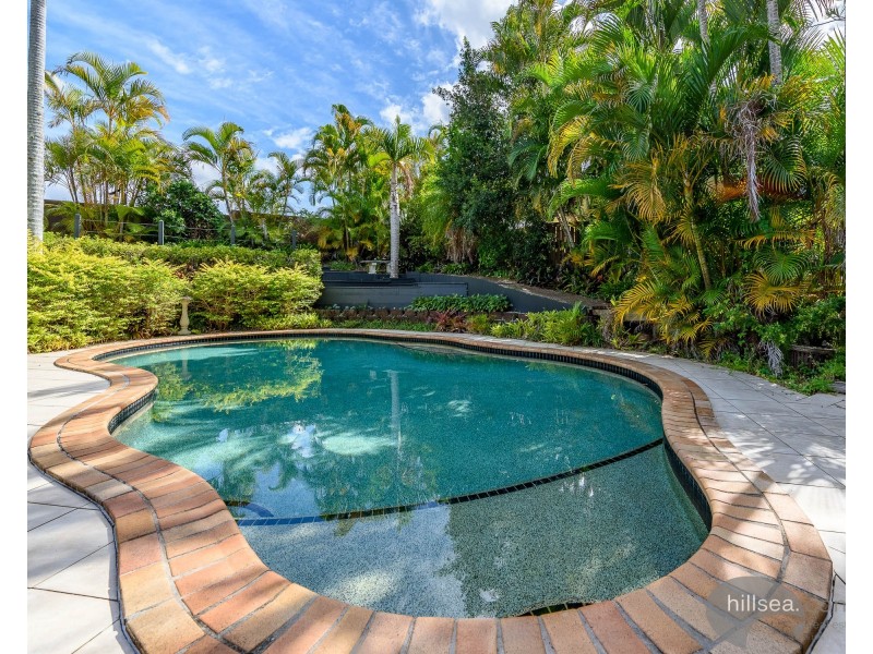 34 Ben Hogan Crescent, Parkwood QLD 4214