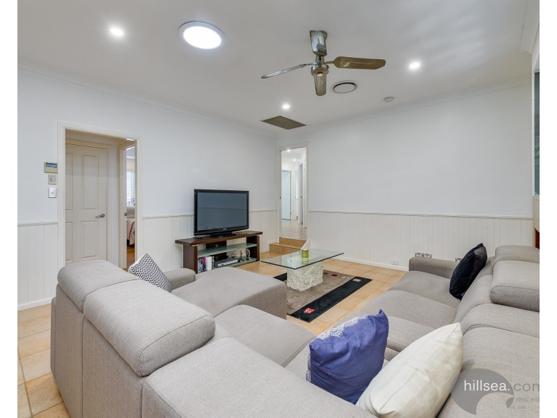 34 Ben Hogan Crescent, Parkwood QLD 4214